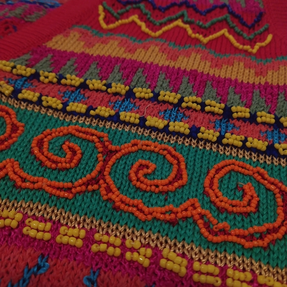 Vintage DKNY Donna Karan New York Women's Beaded Sequin Coogi sweater vest funky - Picture 6 of 8